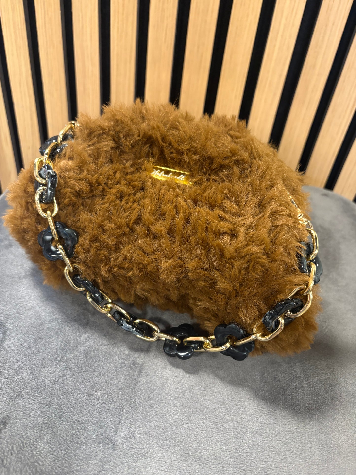 Studio von Hafenbrädl  No. 08 - Varm