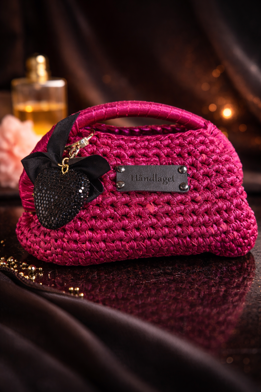 Studio von Hafenbrädl  No. 06 · Leken