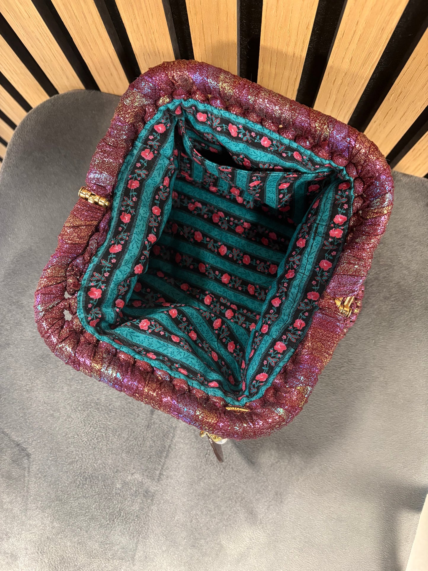 Studio von Hafenbrädl  No. 05 · Glød