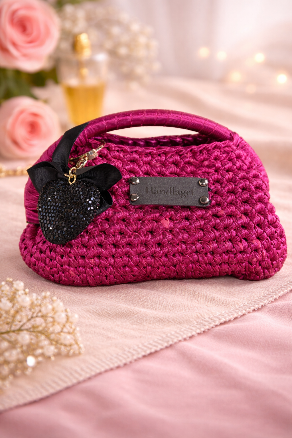 Studio von Hafenbrädl  No. 06 · Leken