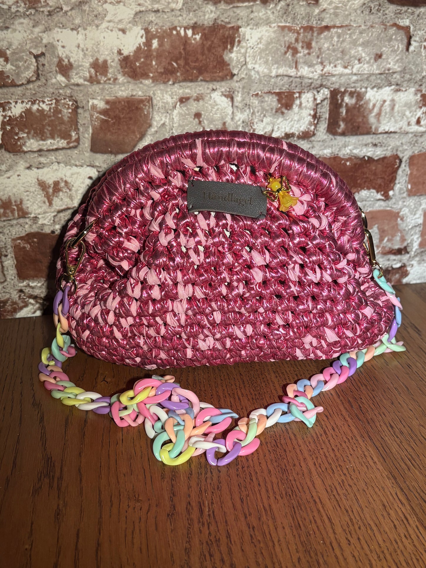 Rosa regnbueveske – søt, sprudlende og helt uimotståelig